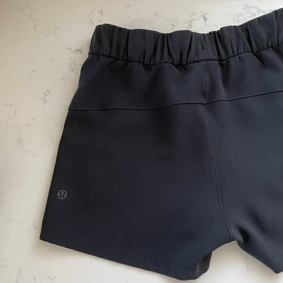 Lululemon On The Fly Short *Woven *2.5" Elasticized Waist Drawcord Black 2 NWOT - Picture 6 of 10